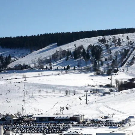 Biederbeck דירה ברילון