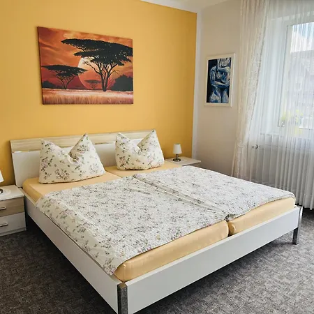 Biederbeck ברילון